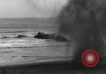 Standbild Sherman Tank Devon England, 1943, aus Sekunde 20 historischem Filmmaterial Videoclip 65675058869