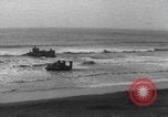 Standbild Sherman Tank Devon England, 1943, aus Sekunde 36 historischem Filmmaterial Videoclip 65675058869