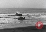 Standbild Sherman Tank Devon England, 1943, aus Sekunde 37 historischem Filmmaterial Videoclip 65675058869