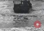 Standbild Sherman Tank Devon England, 1943, aus Sekunde 53 historischem Filmmaterial Videoclip 65675058869
