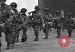 Image 502e Régiment d'infanterie de parachutistes la 101e Division aéroportée l'Angleterre, 1944, de la seconde 9 séquences d'archives historiques vidéo 65675058878