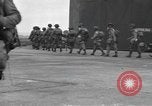 Image 502e Régiment d'infanterie de parachutistes la 101e Division aéroportée l'Angleterre, 1944, de la seconde 17 séquences d'archives historiques vidéo 65675058878