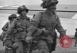 Image 502e Régiment d'infanterie de parachutistes la 101e Division aéroportée l'Angleterre, 1944, de la seconde 23 séquences d'archives historiques vidéo 65675058878