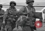 Image 502e Régiment d'infanterie de parachutistes la 101e Division aéroportée l'Angleterre, 1944, de la seconde 25 séquences d'archives historiques vidéo 65675058878