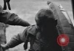 Image 502e Régiment d'infanterie de parachutistes la 101e Division aéroportée l'Angleterre, 1944, de la seconde 36 séquences d'archives historiques vidéo 65675058878