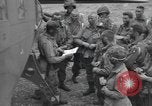 Image 502e Régiment d'infanterie de parachutistes la 101e Division aéroportée l'Angleterre, 1944, de la seconde 53 séquences d'archives historiques vidéo 65675058878