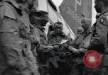 Image 502e Régiment d'infanterie de parachutistes la 101e Division aéroportée l'Angleterre, 1944, de la seconde 61 séquences d'archives historiques vidéo 65675058878