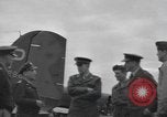 Immagine di US paracadutisti del 502nd PIR 101st Airborne Division Regno Unito, 1944, secondo 62 filmato di repertorio 65675058880