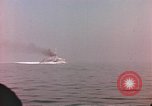 Image des péniches de débarquement de l'infanterie Normandie France, 1944, de la seconde 16 séquences d'archives historiques vidéo 65675058882