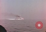 Image des péniches de débarquement de l'infanterie Normandie France, 1944, de la seconde 18 séquences d'archives historiques vidéo 65675058882