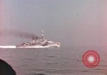 Image des péniches de débarquement de l'infanterie Normandie France, 1944, de la seconde 29 séquences d'archives historiques vidéo 65675058882