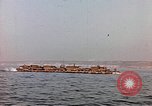 Image des péniches de débarquement de l'infanterie Normandie France, 1944, de la seconde 42 séquences d'archives historiques vidéo 65675058882
