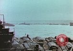 Image des péniches de débarquement de l'infanterie Normandie France, 1944, de la seconde 19 séquences d'archives historiques vidéo 65675058883
