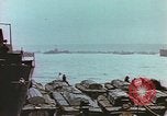 Image des péniches de débarquement de l'infanterie Normandie France, 1944, de la seconde 21 séquences d'archives historiques vidéo 65675058883