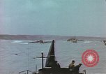 Image des péniches de débarquement de l'infanterie Normandie France, 1944, de la seconde 36 séquences d'archives historiques vidéo 65675058883