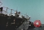 Image des péniches de débarquement de l'infanterie 'Océan Atlantique, 1944, de la seconde 42 séquences d'archives historiques vidéo 65675058884