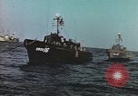 Image des péniches de débarquement de l'infanterie 'Océan Atlantique, 1944, de la seconde 49 séquences d'archives historiques vidéo 65675058884