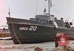 Image bateau de patrouille Normandie France, 1944, de la seconde 8 séquences d'archives historiques vidéo 65675058886