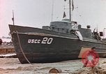 Image bateau de patrouille Normandie France, 1944, de la seconde 9 séquences d'archives historiques vidéo 65675058886