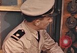 Immagine di Le guardie costiere officer Normandia Francia, 1944, secondo 4 filmato di repertorio 65675058895