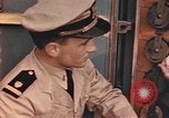 Immagine di Le guardie costiere officer Normandia Francia, 1944, secondo 14 filmato di repertorio 65675058895