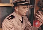 Immagine di Le guardie costiere officer Normandia Francia, 1944, secondo 22 filmato di repertorio 65675058895