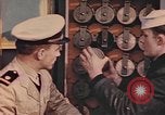 Immagine di Le guardie costiere officer Normandia Francia, 1944, secondo 34 filmato di repertorio 65675058895