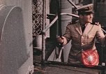 Immagine di Le guardie costiere officer Normandia Francia, 1944, secondo 46 filmato di repertorio 65675058895