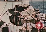 Immagine di Formazione anfibio Oceano Pacifico, 1943, secondo 15 filmato di repertorio 65675058901