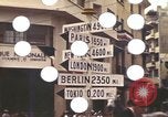 Immagine di Segno rivolto verso le principali città del mondo Casablanca in Marocco, 1944, secondo 8 filmato di repertorio 65675058907