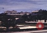 Immagine di Segno rivolto verso le principali città del mondo Casablanca in Marocco, 1944, secondo 42 filmato di repertorio 65675058907