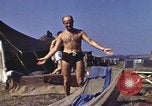 Standbild US Army Biwak in Italien während Zweiten Weltkrieg Maragliana Italien, 1944, aus Sekunde 24 historischem Filmmaterial Videoclip 65675058909