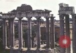 Standbild Ruinen des Forum Romanum Rom Italien, 1944, aus Sekunde 10 historischem Filmmaterial Videoclip 65675058910