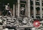 Standbild American Army Air Forces officers in Rom während Zweiten Weltkrieg Rom Italien, 1944, aus Sekunde 17 historischem Filmmaterial Videoclip 65675058911