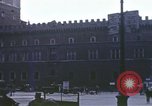 Standbild Palazzo Venezia und Piazza Venezia Rom Italien, 1944, aus Sekunde 8 historischem Filmmaterial Videoclip 65675058912
