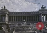 Standbild Palazzo Venezia und Piazza Venezia Rom Italien, 1944, aus Sekunde 21 historischem Filmmaterial Videoclip 65675058912