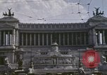 Standbild Palazzo Venezia und Piazza Venezia Rom Italien, 1944, aus Sekunde 23 historischem Filmmaterial Videoclip 65675058912