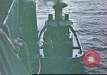 Standbild amerikanische Soldaten Pazifik, 1945, aus Sekunde 12 historischem Filmmaterial Videoclip 65675058914