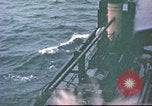 Standbild amerikanische Soldaten Pazifik, 1945, aus Sekunde 25 historischem Filmmaterial Videoclip 65675058914