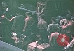 Standbild amerikanische Soldaten Pazifik, 1945, aus Sekunde 60 historischem Filmmaterial Videoclip 65675058914