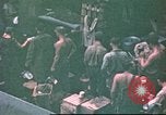 Standbild amerikanische Soldaten Pazifik, 1945, aus Sekunde 61 historischem Filmmaterial Videoclip 65675058914