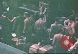 Standbild amerikanische Soldaten Pazifik, 1945, aus Sekunde 62 historischem Filmmaterial Videoclip 65675058914