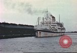 Standbild amerikanische Soldaten Hawaii USA, 1945, aus Sekunde 18 historischem Filmmaterial Videoclip 65675058916