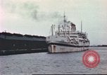 Standbild amerikanische Soldaten Hawaii USA, 1945, aus Sekunde 19 historischem Filmmaterial Videoclip 65675058916
