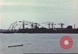 Standbild amerikanische Soldaten Hawaii USA, 1945, aus Sekunde 35 historischem Filmmaterial Videoclip 65675058916