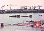 Standbild amerikanische Soldaten Hawaii USA, 1945, aus Sekunde 37 historischem Filmmaterial Videoclip 65675058916