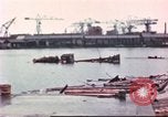 Standbild amerikanische Soldaten Hawaii USA, 1945, aus Sekunde 39 historischem Filmmaterial Videoclip 65675058916