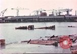 Standbild amerikanische Soldaten Hawaii USA, 1945, aus Sekunde 41 historischem Filmmaterial Videoclip 65675058916