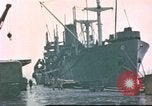 Standbild Liberty Schiffe Hawaii USA, 1945, aus Sekunde 5 historischem Filmmaterial Videoclip 65675058917