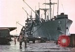 Standbild Liberty Schiffe Hawaii USA, 1945, aus Sekunde 30 historischem Filmmaterial Videoclip 65675058917